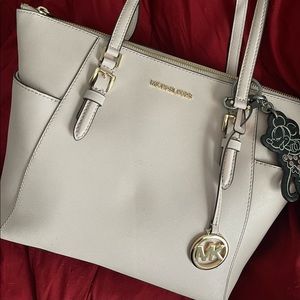 Michael Kors tote